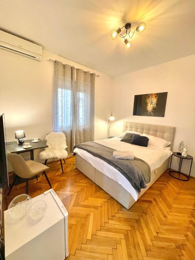 Studio Manu Appartement Split Buitenkant foto
