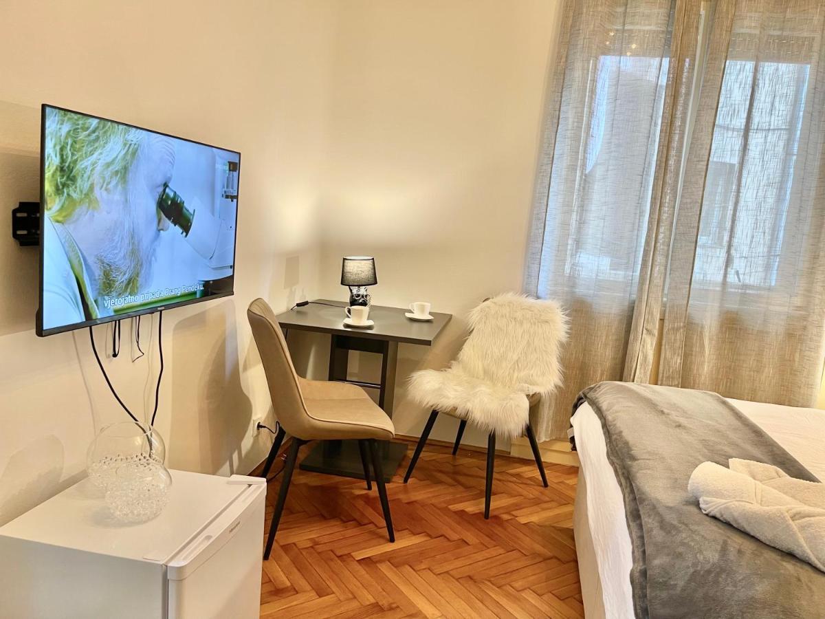 Studio Manu Appartement Split Buitenkant foto